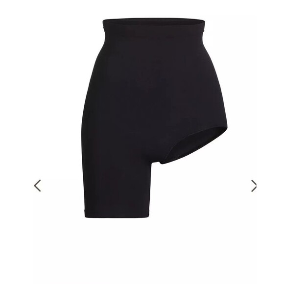 SKIMS Other - SKIMS Seamless Sculpt Solution Short Left Leg Exposed XXS/XS Shapewear NEW B58